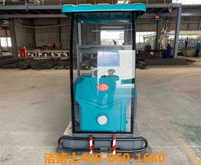 潔博士駕駛掃地機(jī)客戶(hù)案例-南京平達(dá)綠色建材科技有限公司